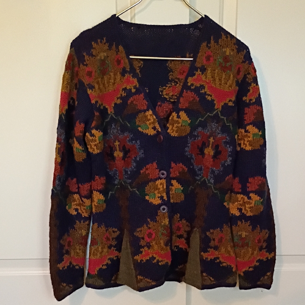 Gorgeous Deep Purple And Flower Cardigan Sweater Size Medium Large